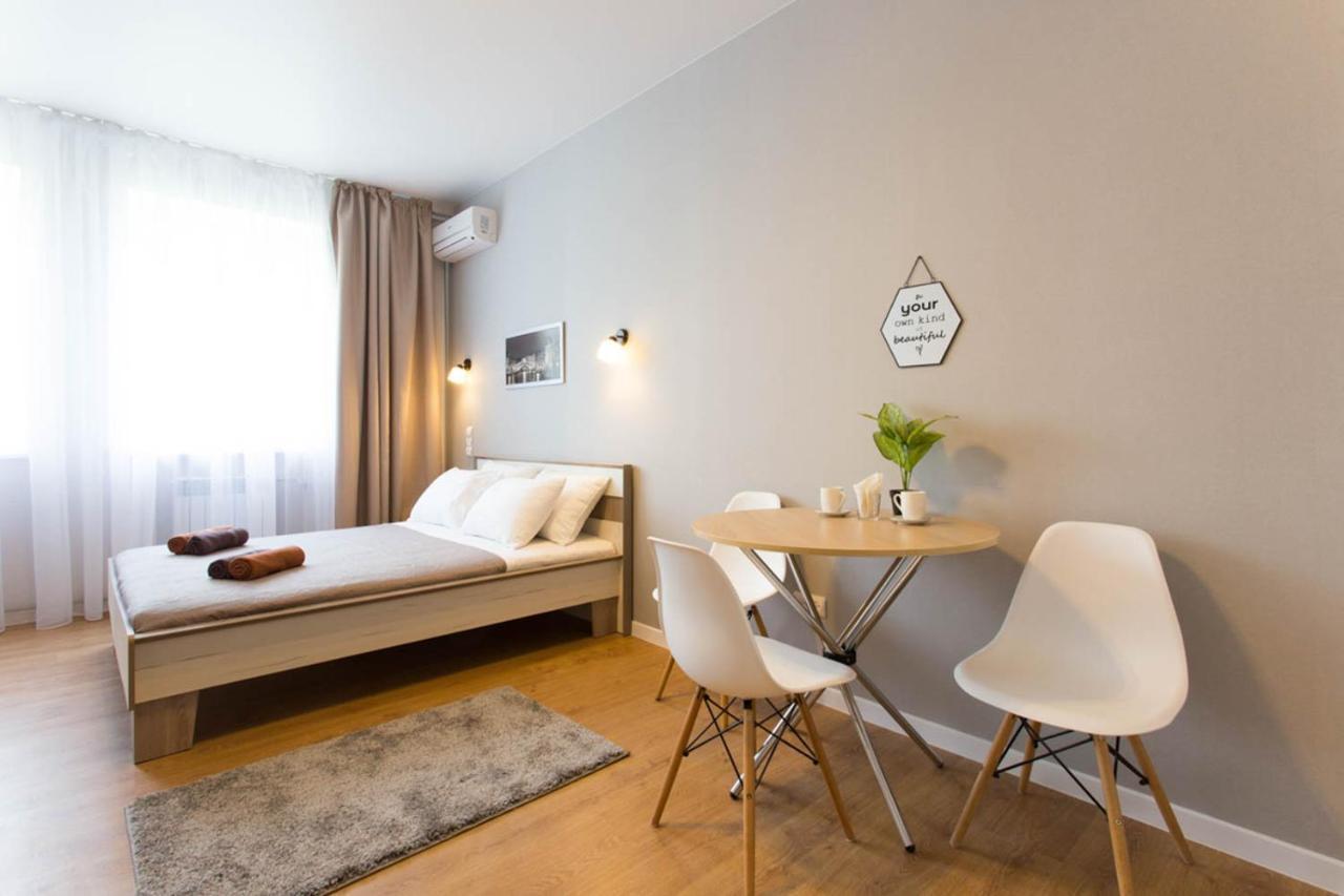 Modern Studio, Metro Yaroslava Mudroho And Universytet - Chernyshevska Str 95-2 ハルキウ エクステリア 写真
